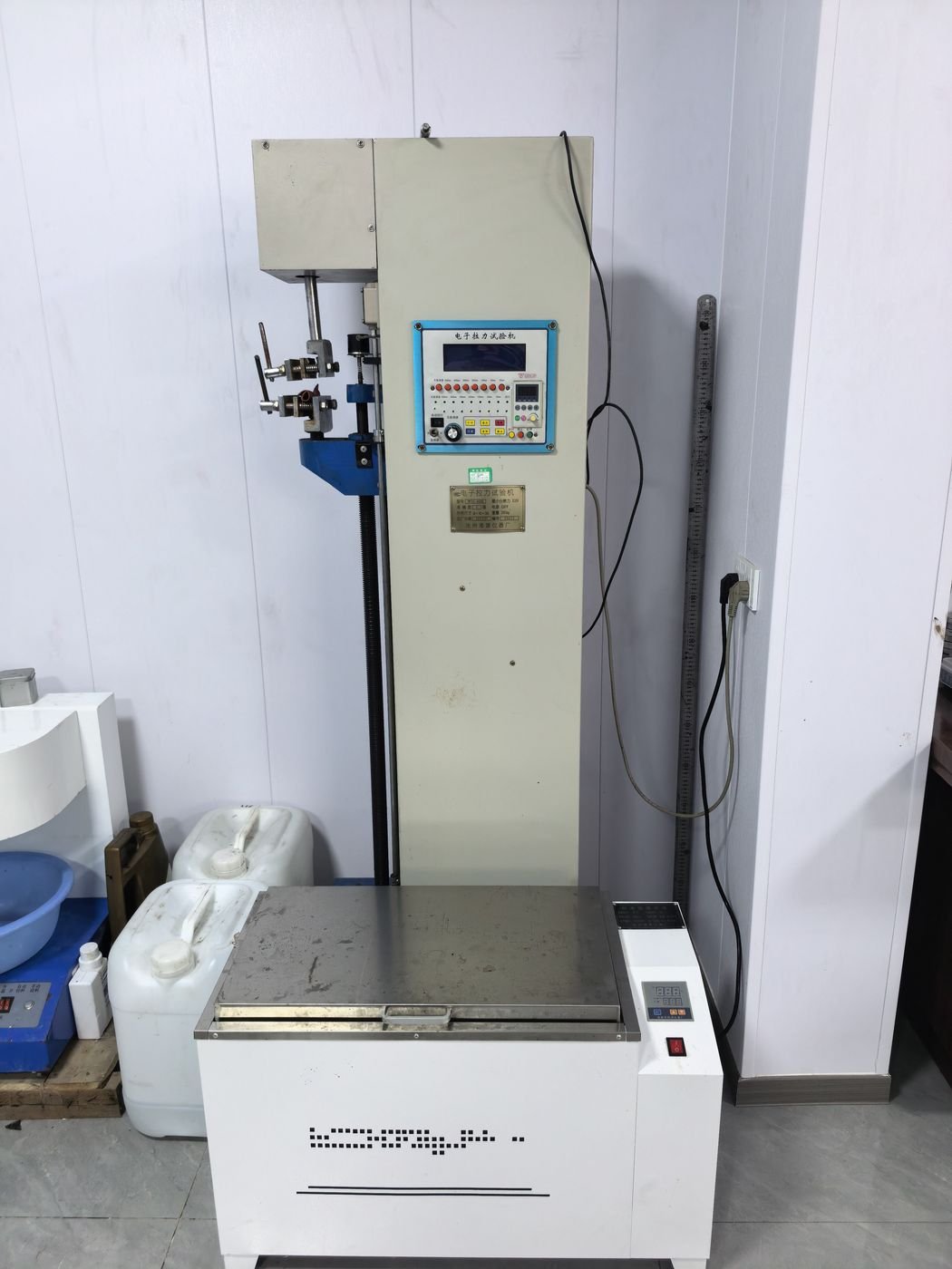 Electronic Tensile Testing Machine & Low-Temp Thermostatic Bath